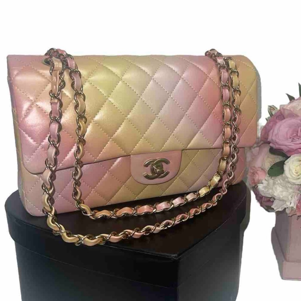 Chanel Double Flap P24 Season
